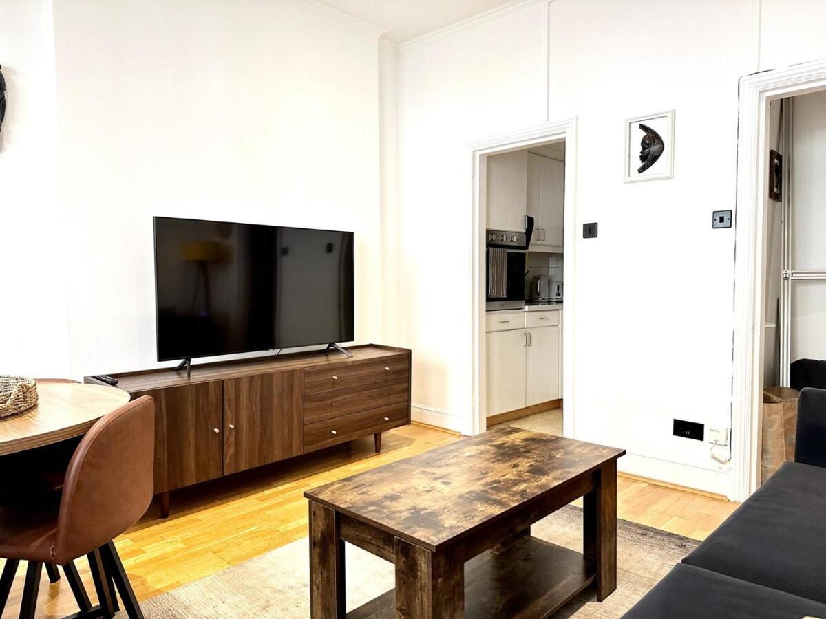 Serene Place In London City Centre Экстерьер фото